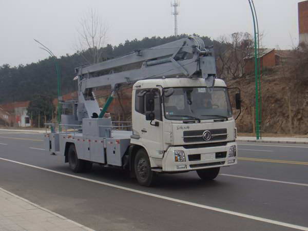 東風天錦20米高空作業車